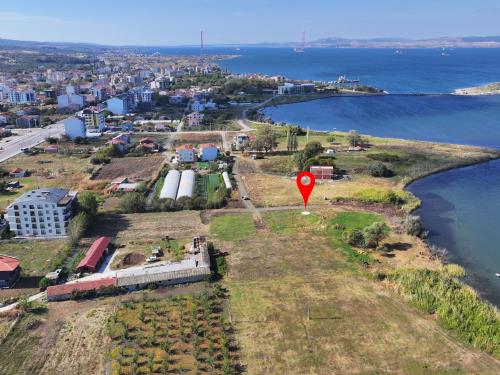 288M² TAM SAHİLDE ALTYAPI DOĞALGAZ MERKEZ İNŞAAT YAPILIR ARSA