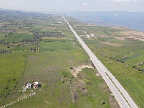 ÇARDAK ANA YOLA CEPHE 3195m² ADA BAZINDA SATILIK ARSA