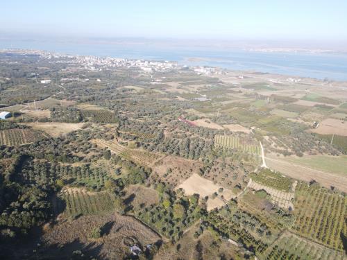 ÇARDAK DENİZ MANZARALI SATILIK HOBİ BAHÇESİ 218m²	